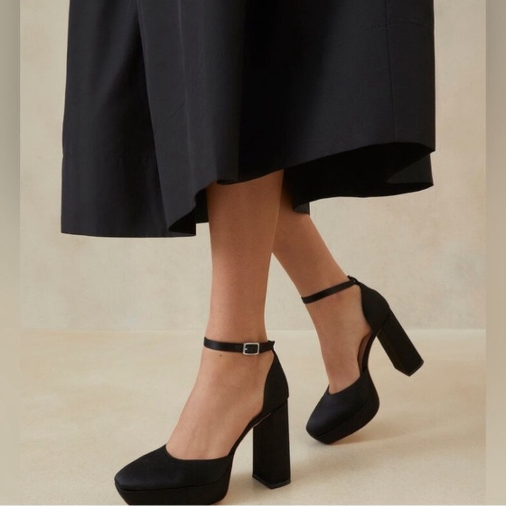 Loeffler Randall Heels